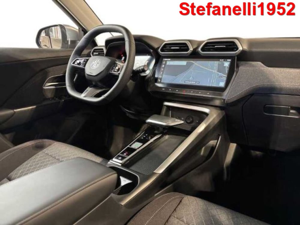 Mg ZS EV nuova a Bologna (15)