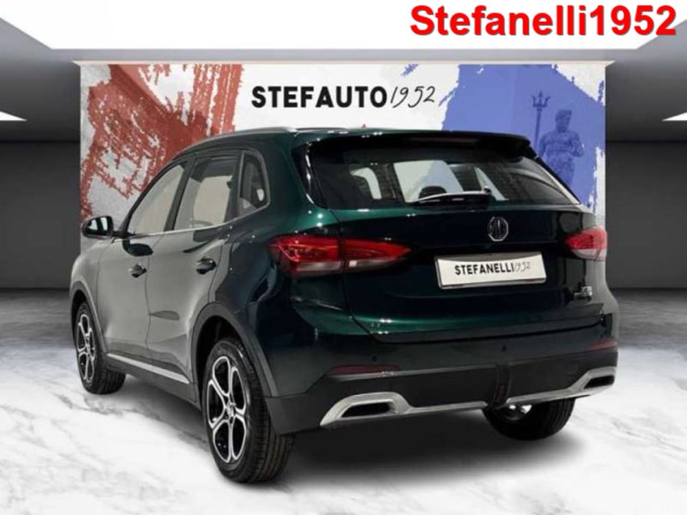 Mg ZS EV nuova a Bologna (5)