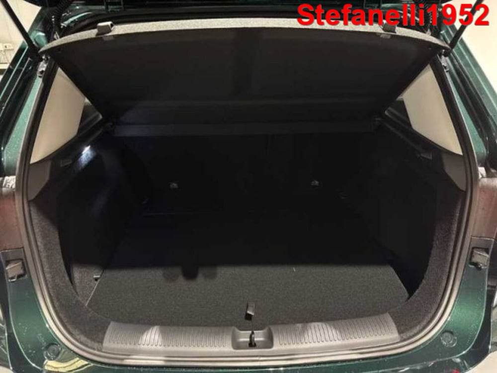Mg ZS EV nuova a Bologna (7)