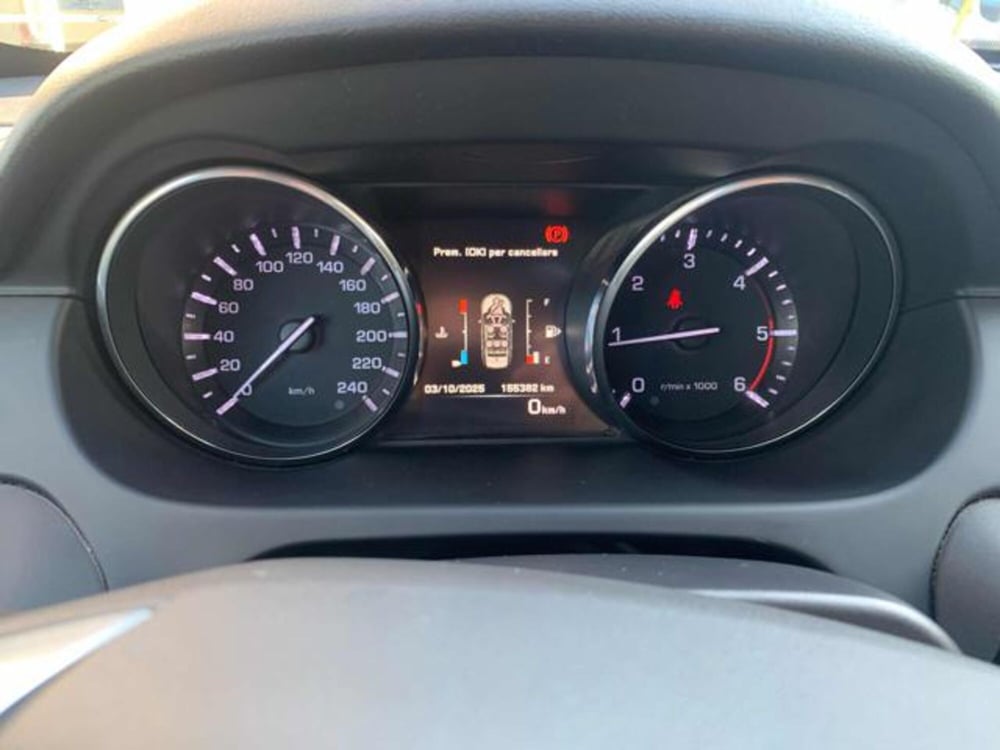 Land Rover Discovery Sport usata a Lucca (12)