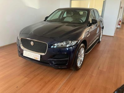 Jaguar F-Pace 2.0 D 180 CV AWD aut. Prestige del 2017 usata a Massarosa
