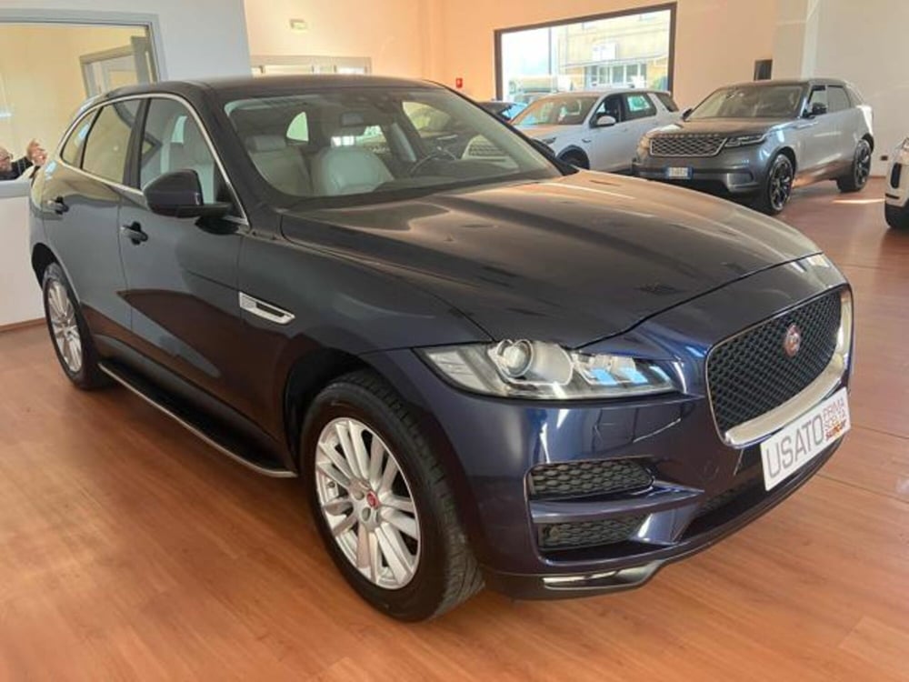Jaguar F-Pace usata a Lucca (3)