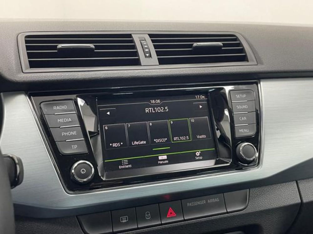 Skoda Fabia usata a Como (13)