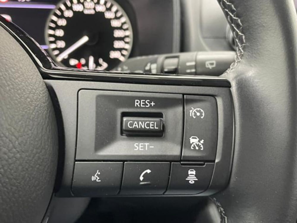 Nissan Qashqai usata a Como (12)