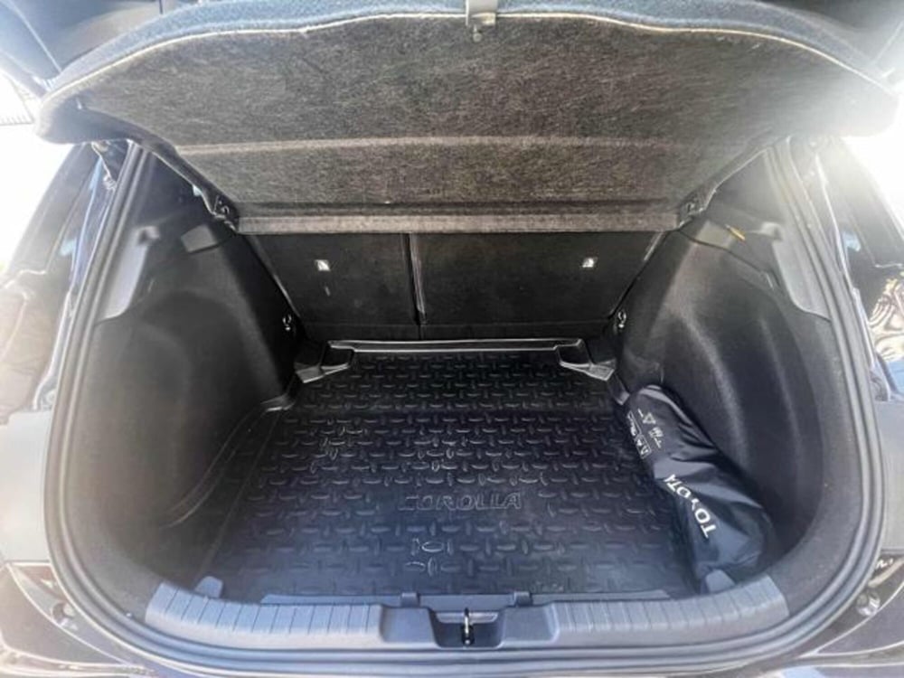 Toyota Corolla usata a Sassari (16)