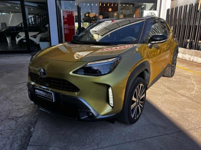 Toyota Yaris Cross 1.5 Hybrid 5p. E-CVT AWD-i Premiere del 2022 usata a Sassari