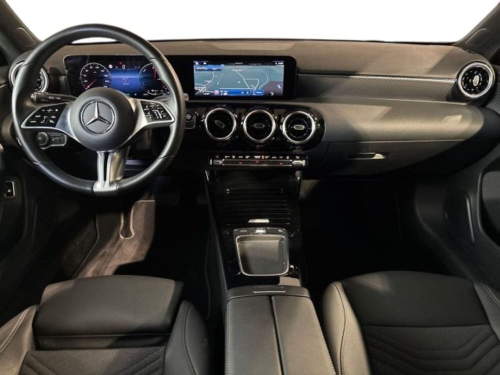 Mercedes-Benz Classe A Sedan usata a Bologna (9)