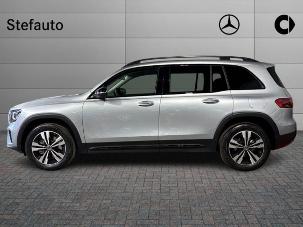 Mercedes-Benz GLB nuova a Bologna (3)