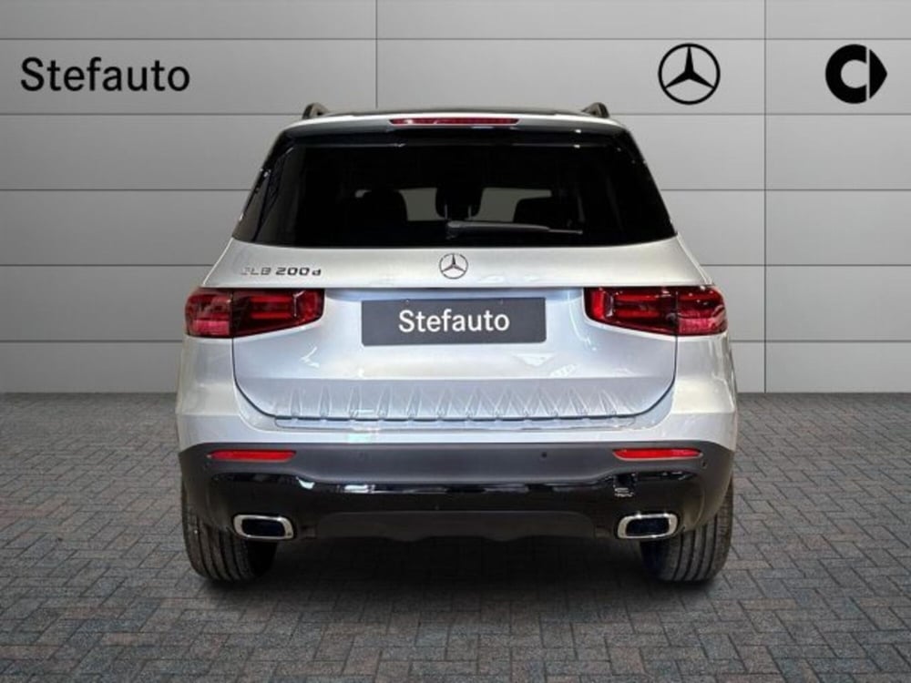 Mercedes-Benz GLB nuova a Bologna (6)