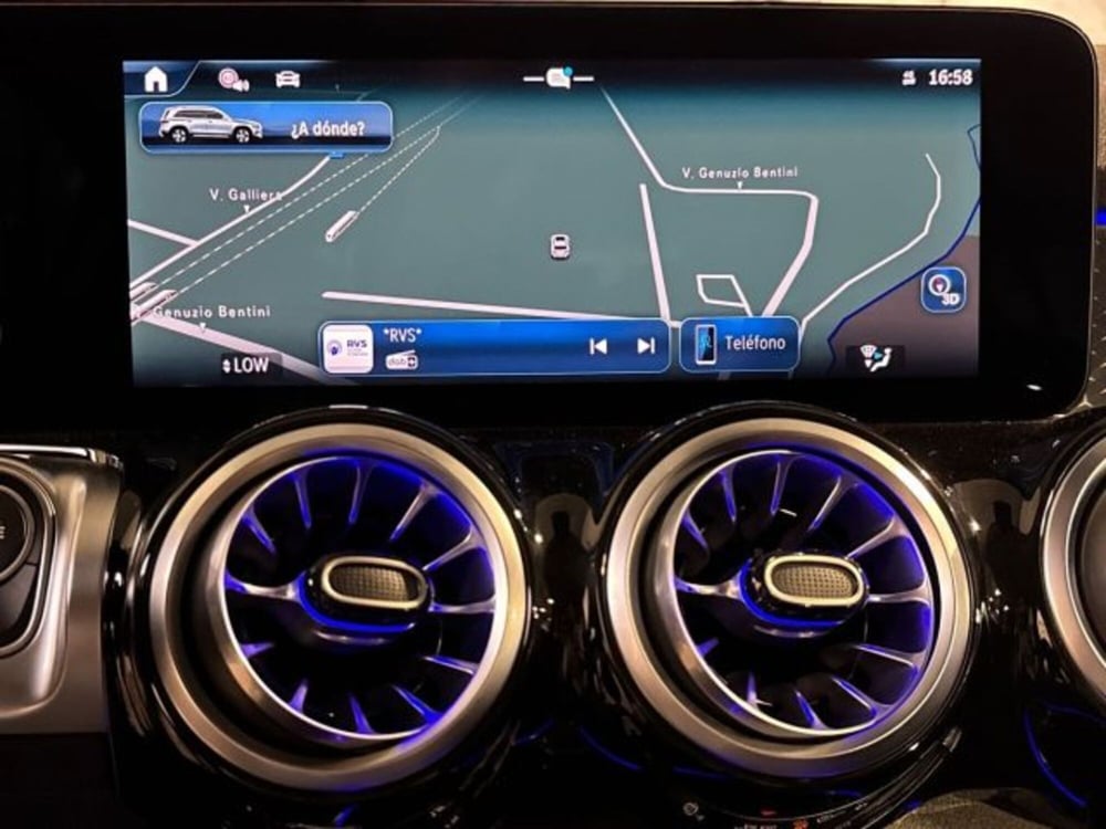 Mercedes-Benz GLB nuova a Bologna (17)