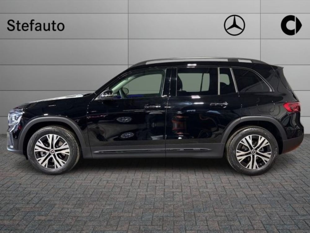 Mercedes-Benz GLB nuova a Bologna (3)