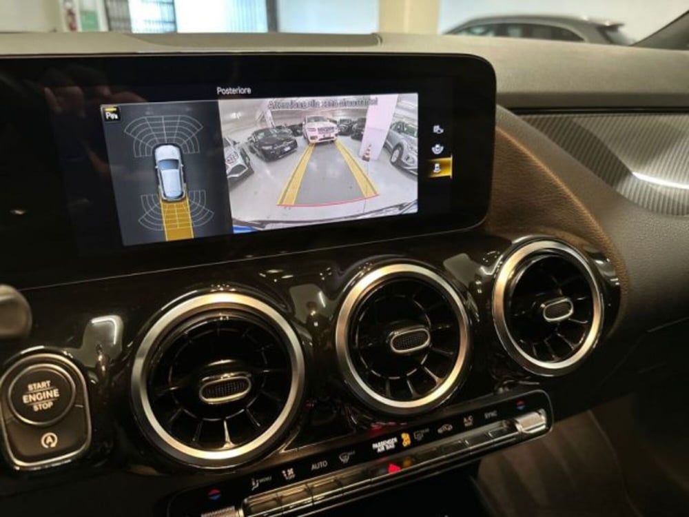 Mercedes-Benz GLA SUV usata a Avellino (14)
