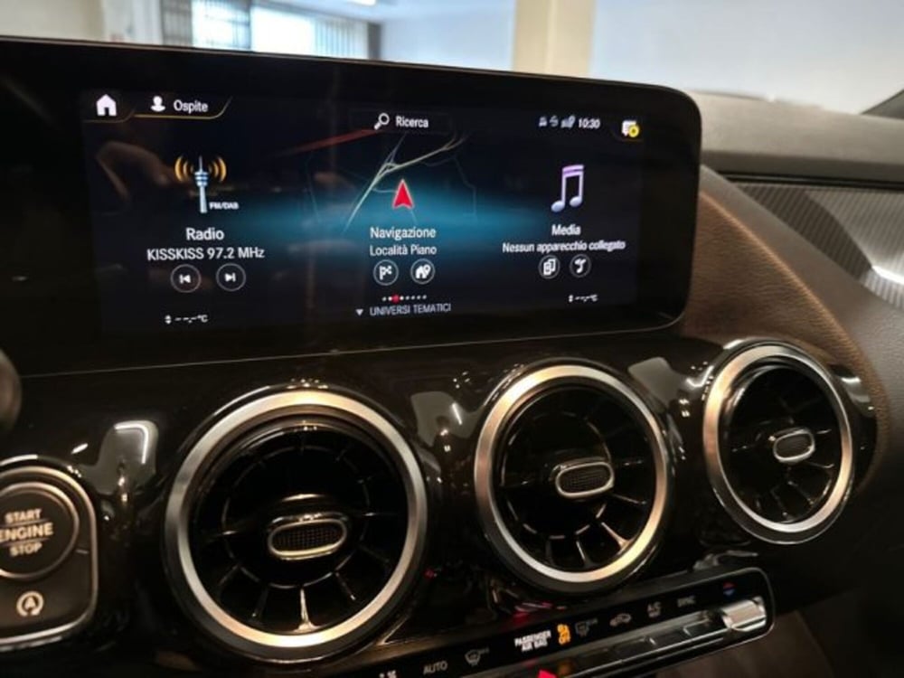 Mercedes-Benz GLA SUV usata a Avellino (18)
