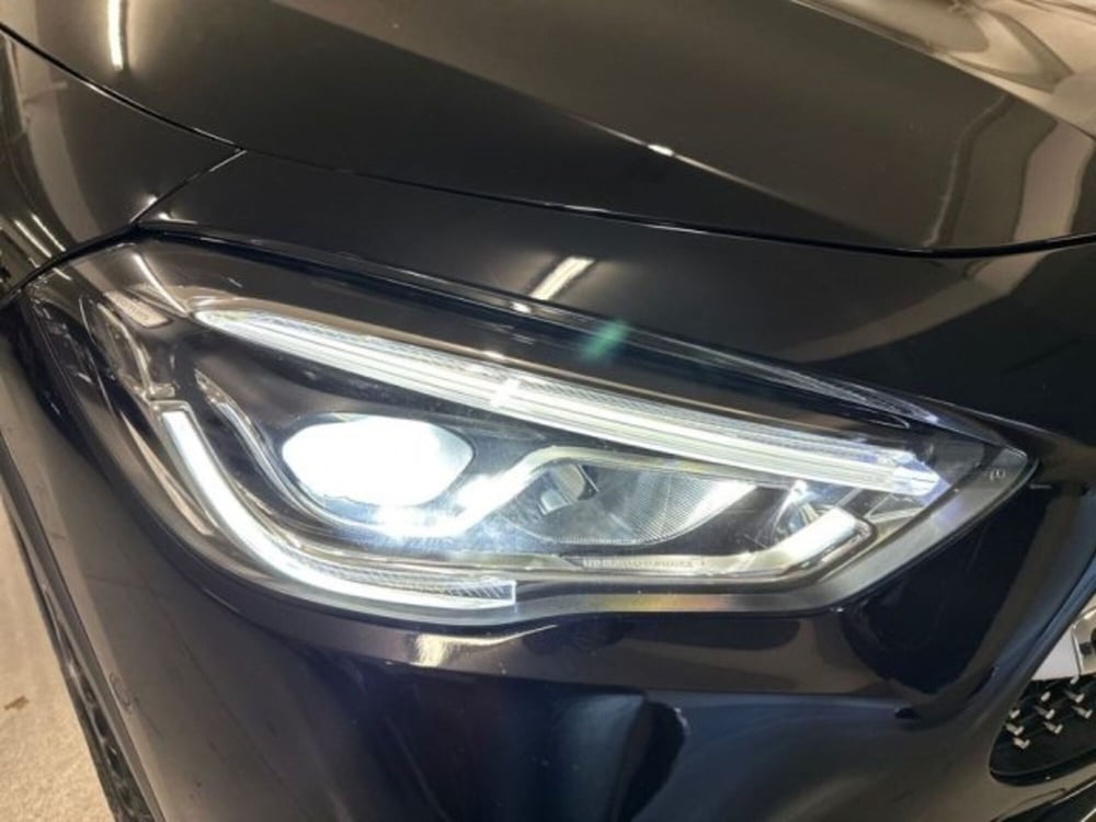Mercedes-Benz GLA SUV usata a Avellino (7)