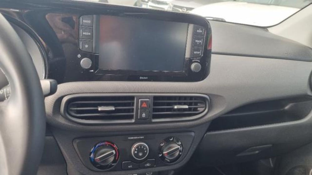Hyundai i10 usata a Savona (19)