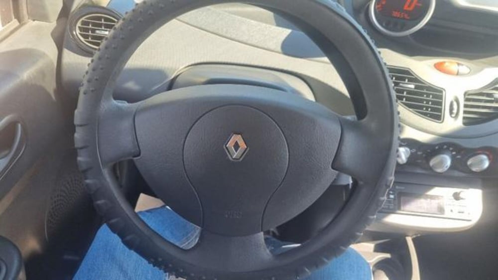 Renault Twingo usata a Savona (7)