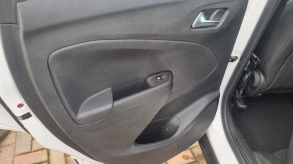 Opel Crossland usata a Savona (19)