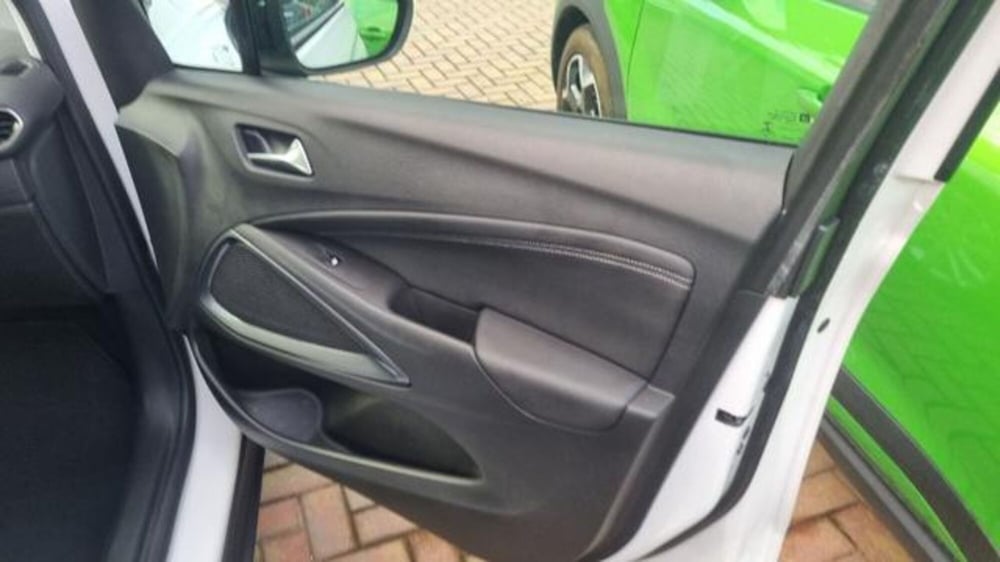 Opel Crossland usata a Savona (9)
