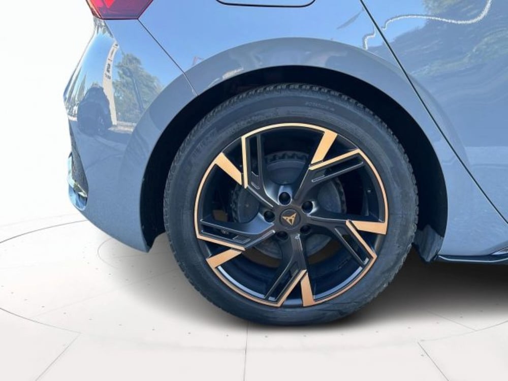 Cupra Born usata a Vicenza (14)