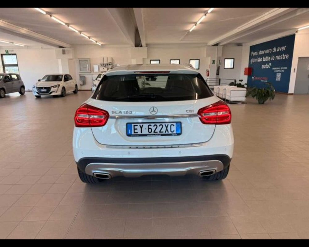 Mercedes-Benz GLA SUV usata a Bologna (6)