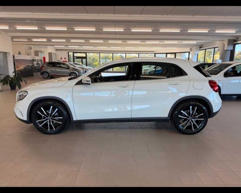 Mercedes-Benz GLA SUV usata a Bologna (8)