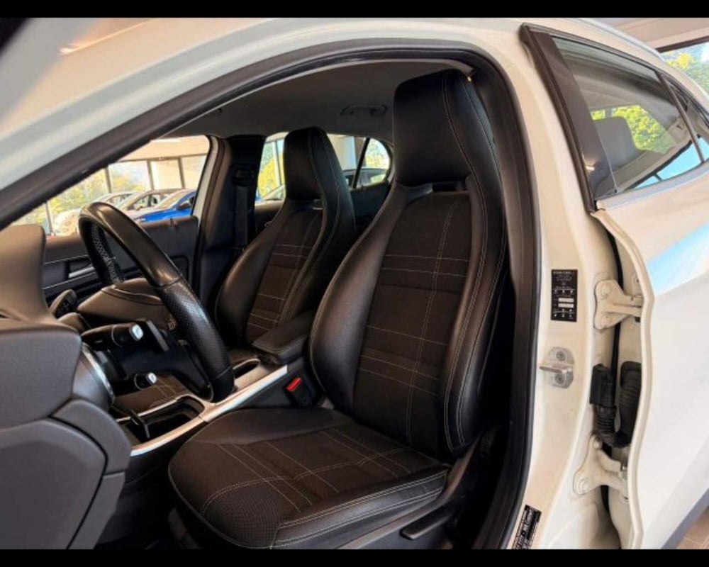 Mercedes-Benz GLA SUV usata a Bologna (9)