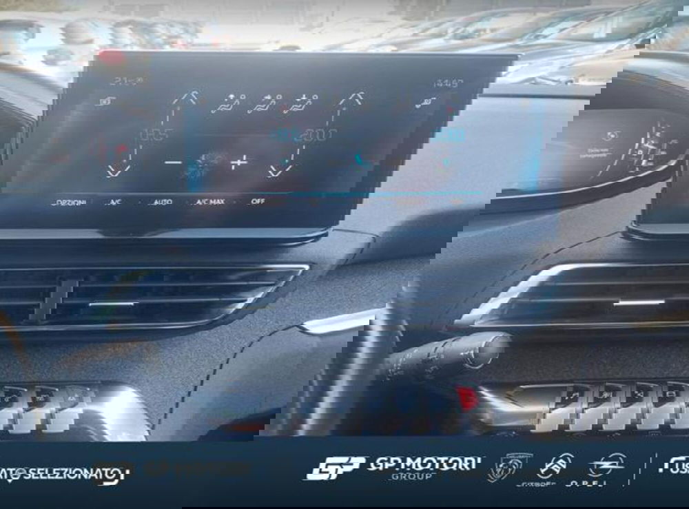 Peugeot 3008 usata a Caserta (14)