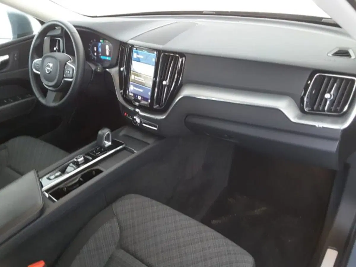 Volvo XC60 usata a Firenze (10)