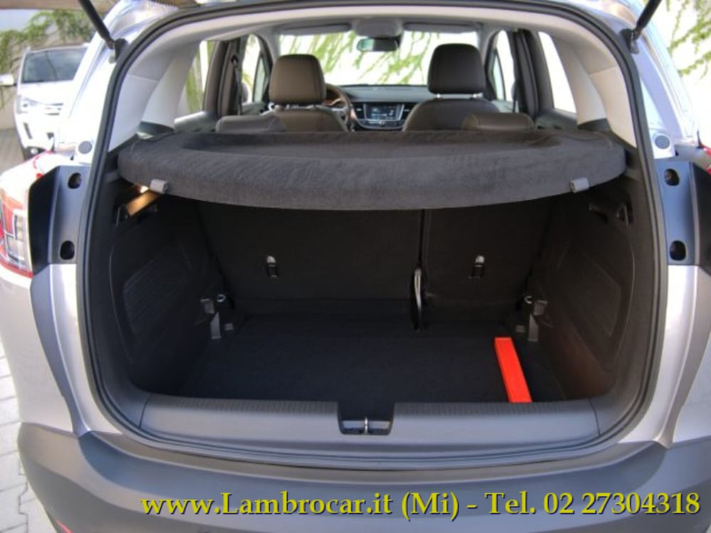 Opel Crossland X usata a Milano (14)