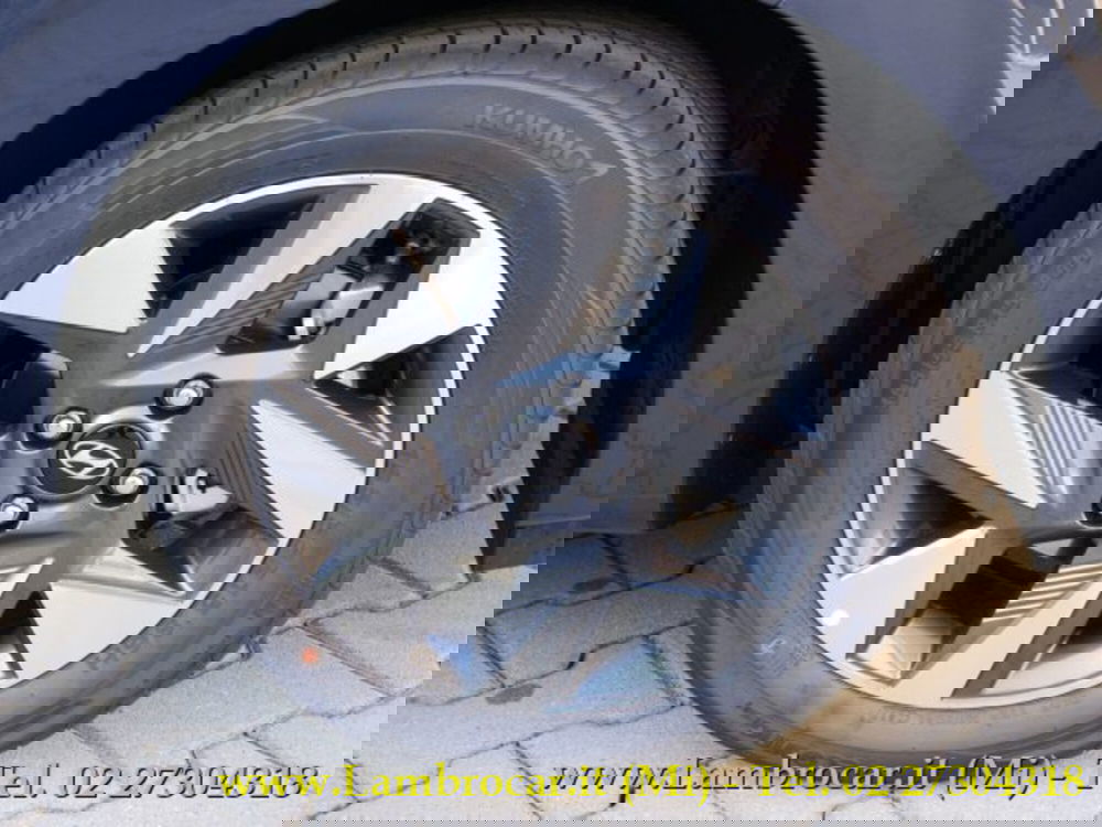 Hyundai i10 nuova a Milano (16)