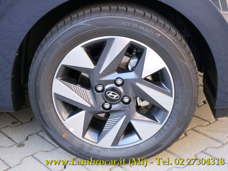 Hyundai i10 nuova a Milano (16)