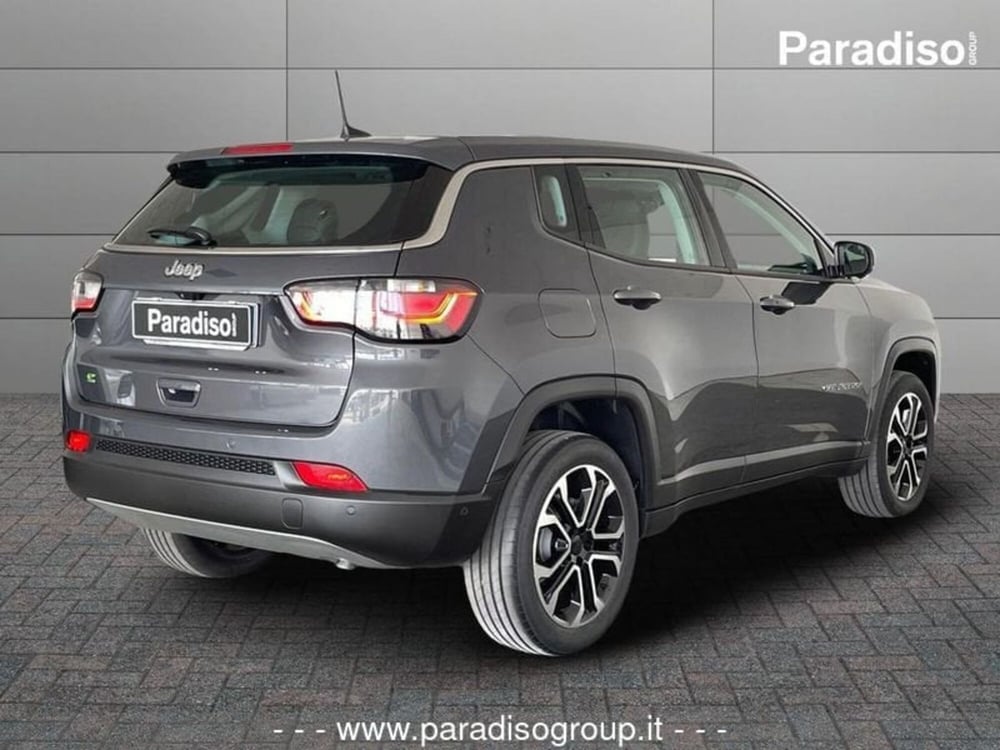 Jeep Compass nuova a Catanzaro (2)