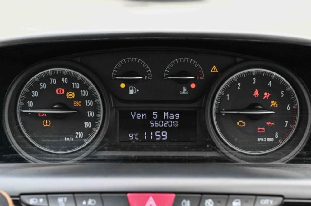Lancia Ypsilon usata a Torino (17)