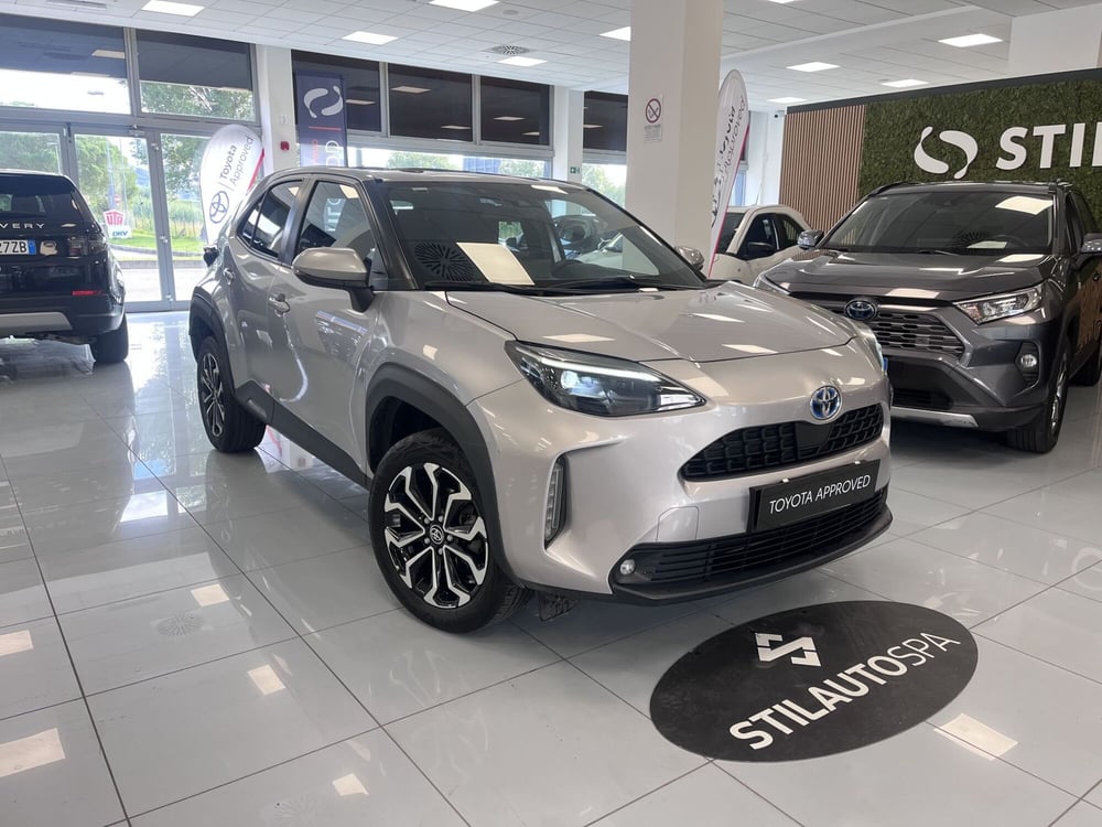 Toyota Yaris Cross usata a Prato (3)