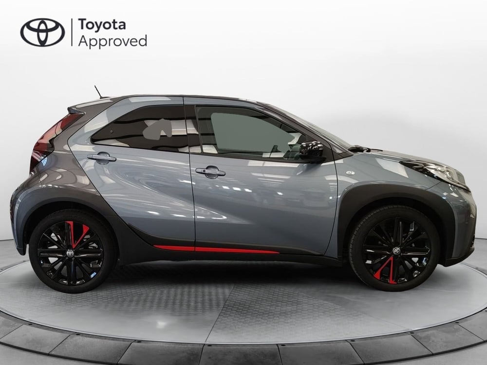 Toyota Aygo X usata a Roma (18)
