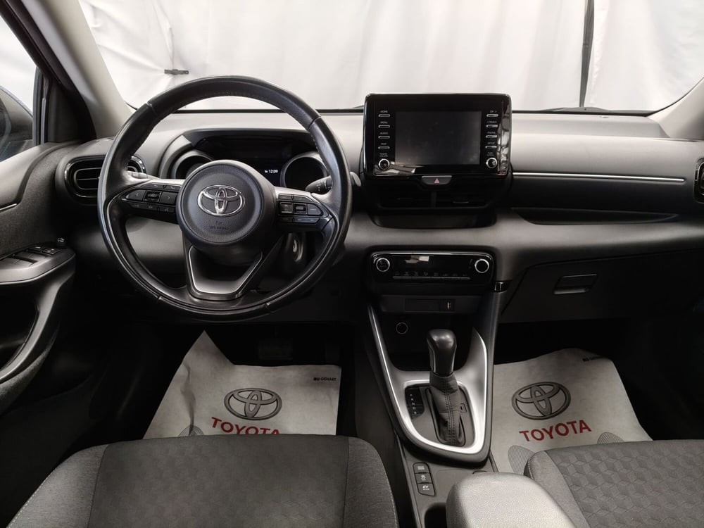 Toyota Yaris usata a Roma (10)
