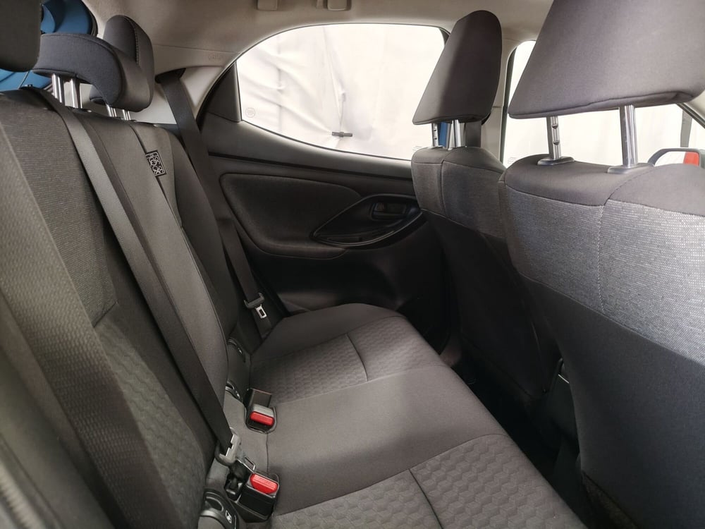 Toyota Yaris usata a Roma (8)