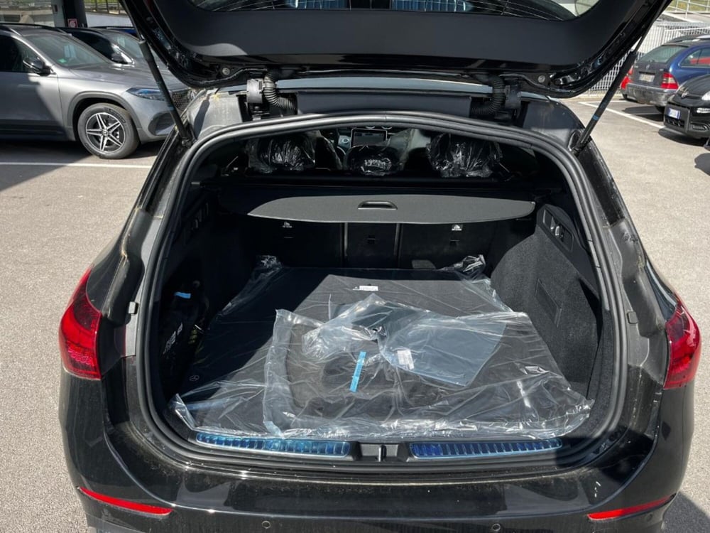 Mercedes-Benz Classe C Station Wagon nuova a Firenze (9)