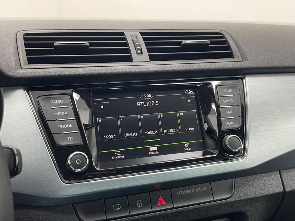 Skoda Fabia usata a Como (13)