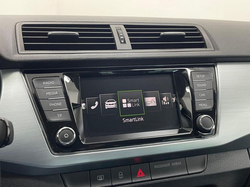 Skoda Fabia usata a Como (14)