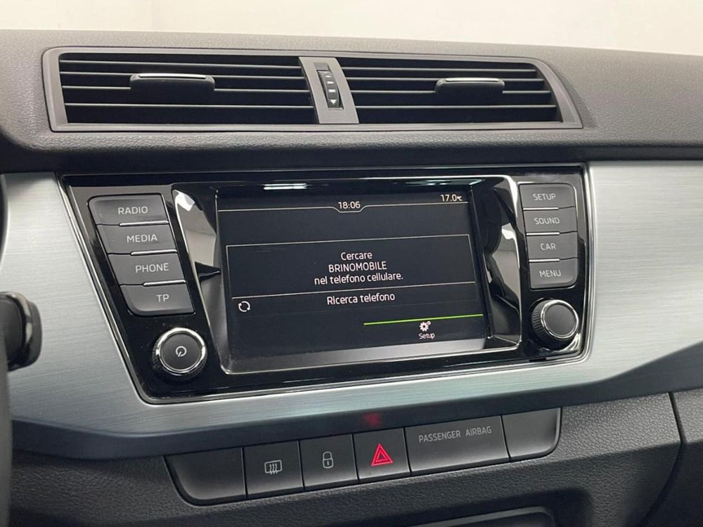 Skoda Fabia usata a Como (15)