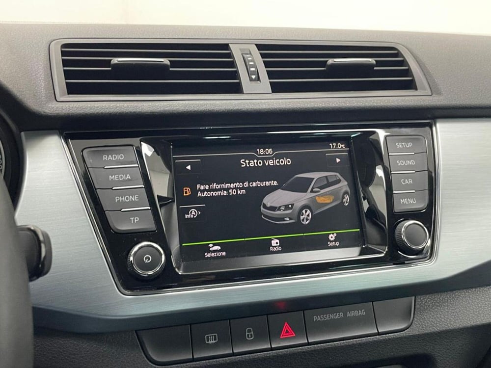 Skoda Fabia usata a Como (17)