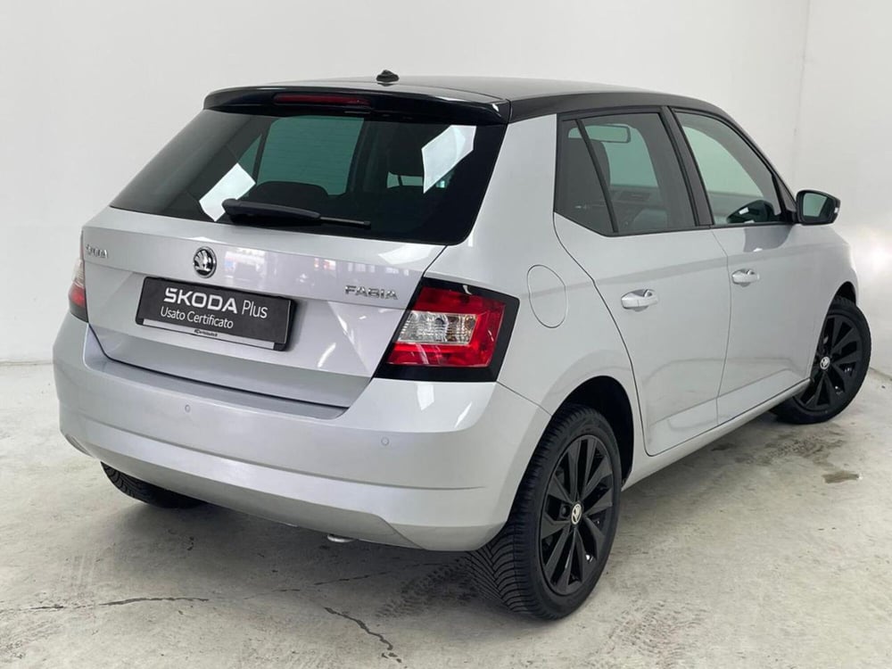 Skoda Fabia usata a Como (2)
