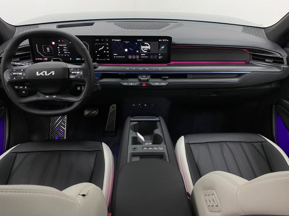 Kia EV9 usata a Como (2)