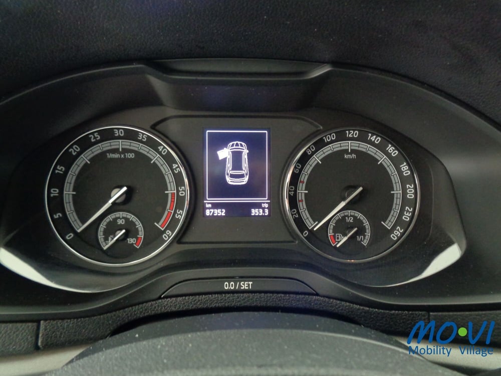 Skoda Karoq usata a Torino (9)
