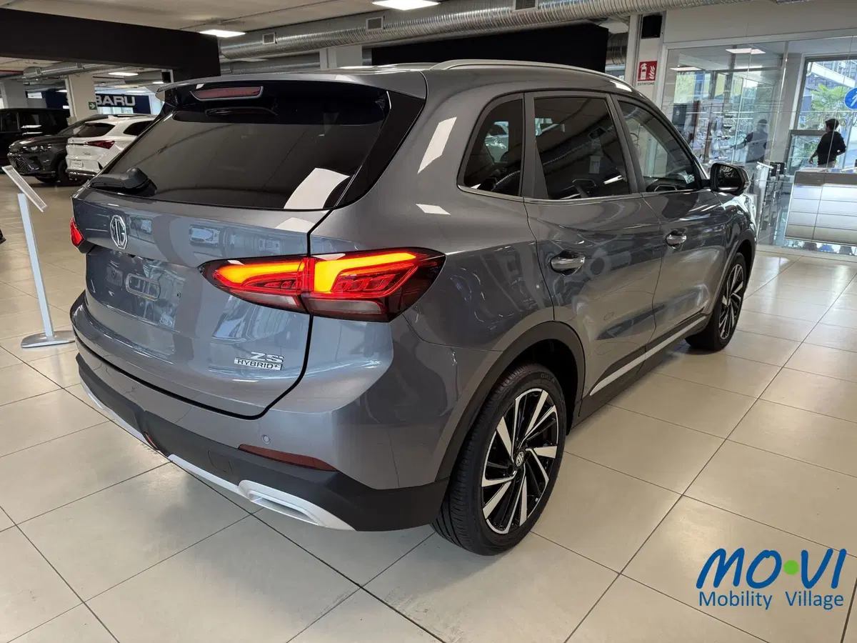 Mg ZS nuova a Torino (3)