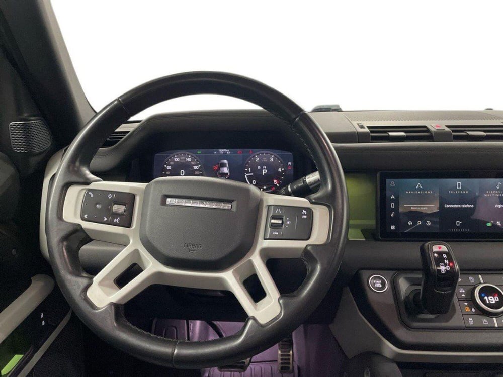 Land Rover Defender usata a Macerata (11)