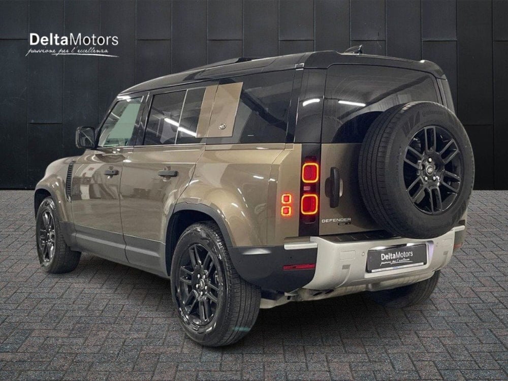Land Rover Defender usata a Macerata (3)