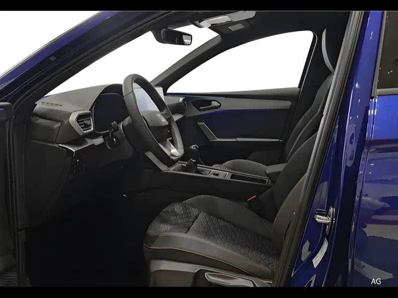 SEAT Leon nuova a Siena (10)
