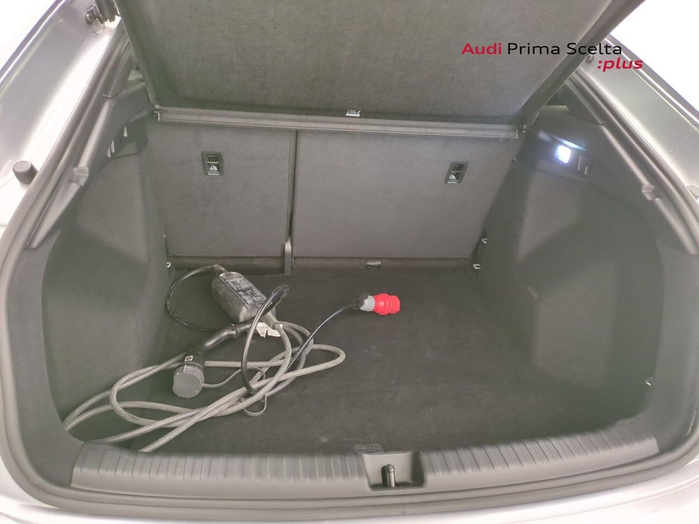 Audi Q4 Sportback usata a Avellino (15)